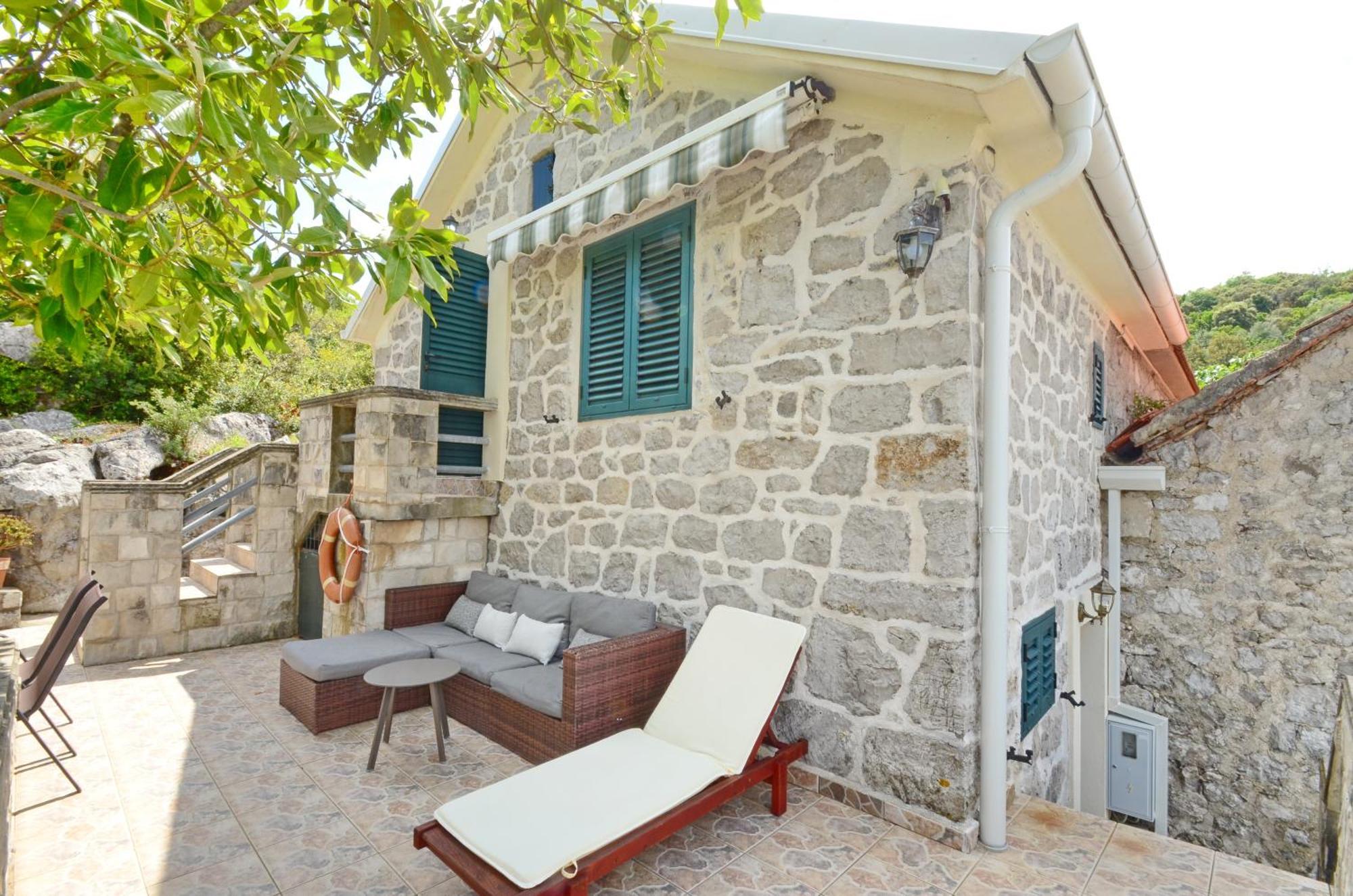 Holiday Home Brinic Tivat Kültér fotó